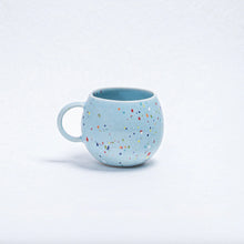 Afbeelding in Gallery-weergave laden, Party ball mug 500 ml. blue
